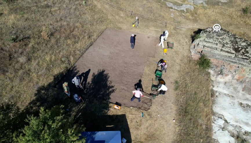 Midas Kalede Friglere ait ocak ve fırınlar bulundu