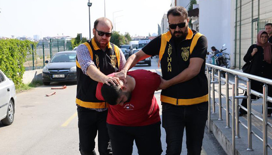 Adanada iğrenç olay Liseli kıza cinsel taciz: Sapığın 24 suç kaydı çıktı