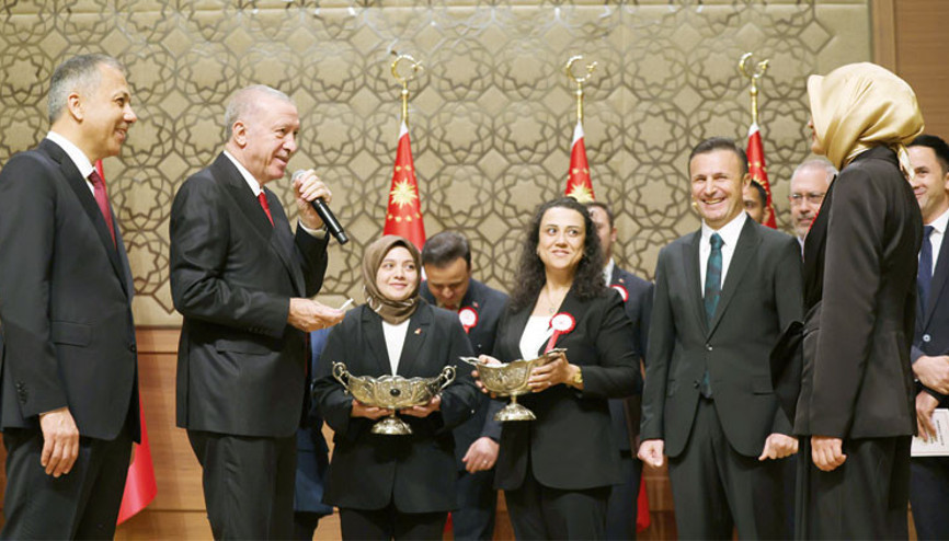 Erdoğan’dan kaymakamlara: Vatandaşıma ‘devlet nerede’ dedirtmeyin