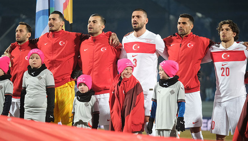 İzlandada tarihe geçen anlar Bizim Çocuklar şov yaptı, ilkler ve rekorlar... İzlandada tarihe geçen anlar Bizim Çocuklar şov yaptı, ilkler ve rekorlar...