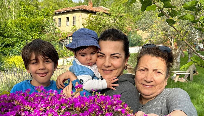 Doğup büyüdüğü evi yeniledi... Köyde nefes alıyoruz