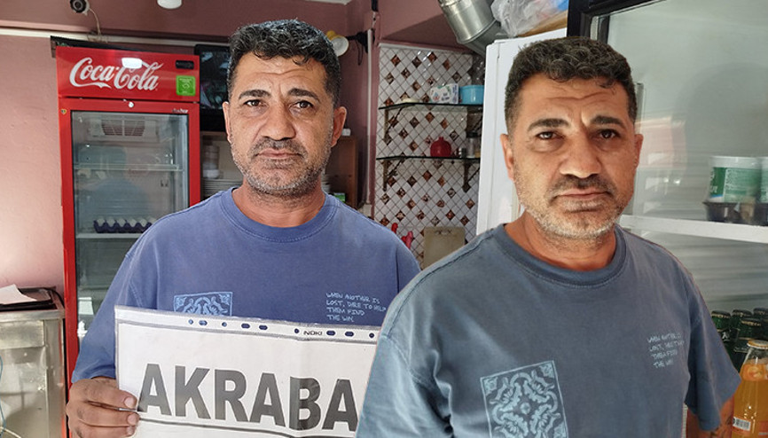 Bedavacı akrabalarından bıktı, duvara bu yazıyı astı Dolaplardaki içecekleri sakladık, akraba değil akreptiler Bedavacı akrabalarından bıktı, duvara bu yazıyı astı Dolaplardaki içecekleri sakladık, akraba değil akreptiler