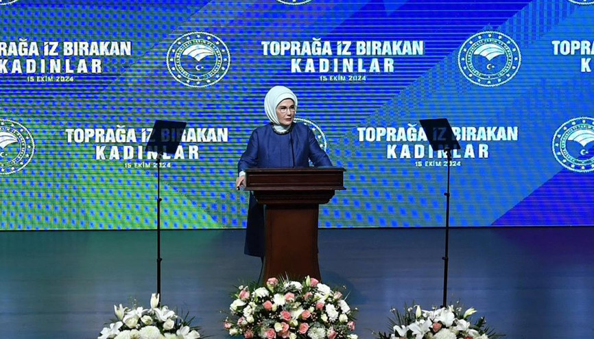 Emine Erdoğan: Ekilmemiş tek bir karış toprağımız kalmasın Emine Erdoğan: Ekilmemiş tek bir karış toprağımız kalmasın
