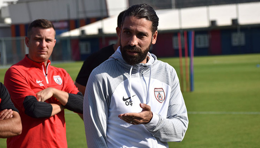 Altınordu Teknik Direktörü Olcay Şahan: Rakip takımda Beşiktaş’ta oynarken abilik yaptığım isimler forma giyiyor