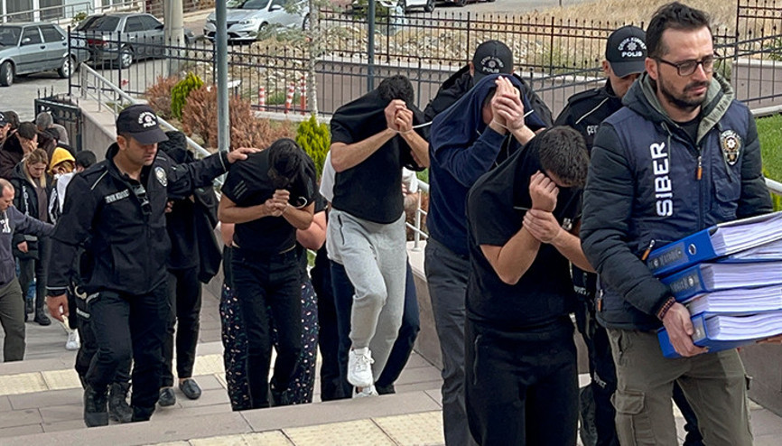Yasa dışı bahis şebekesine darbe: 9u üniversite öğrencisi 15 kişi adliyeye sevk edildi