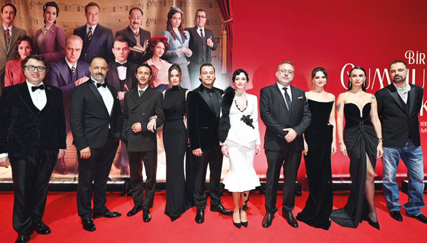 Bir Cumhuriyet Şarkısında buluştular