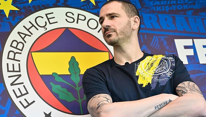 Fenerbahçe sonrası futbolu bırakan Leonardo Bonuccinin yeni görevi belli oldu