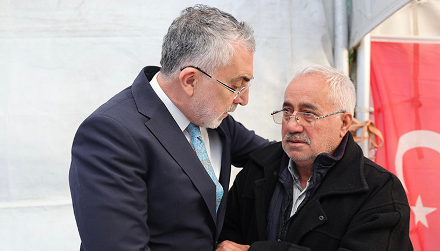 Çalışma ve Sosyal Güvenlik Bakanı Işıkhandan TUSAŞ çalışanlarına başsağlığı ziyareti