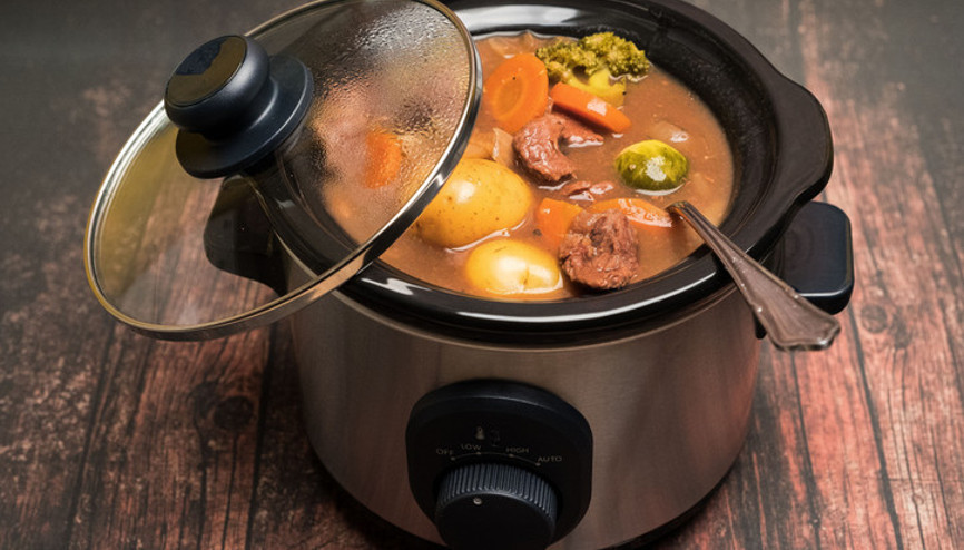 Mutfakta tencere savaşları Şimdiki yeni akım slow cookerlar | Son teknolojilerle üretilmiş ürünler tencerelerin yapamadığı neyi yapıyor Mutfakta tencere savaşları Şimdiki yeni akım slow cookerlar | Son teknolojilerle üretilmiş ürünler tencerelerin yapamadığı neyi yapıyor