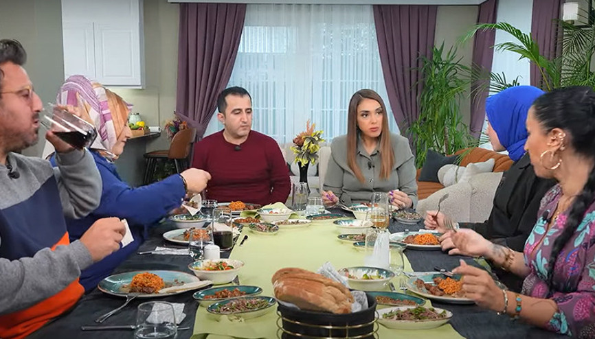 Zuhal Topalla Yemekteyiz kim kazandı 1 Kasım 2024 Zuhal Topalla Yemekteyiz son bölümde birinci kim oldu, 150 bin TLyi kim kazandı İşte Yemekteyiz puan durumu tablosu Zuhal Topalla Yemekteyiz kim kazandı 1 Kasım 2024 Zuhal Topalla Yemekteyiz son bölümde birinci kim oldu, 150 bin TLyi kim kazandı İşte Yemekteyiz puan durumu tablosu