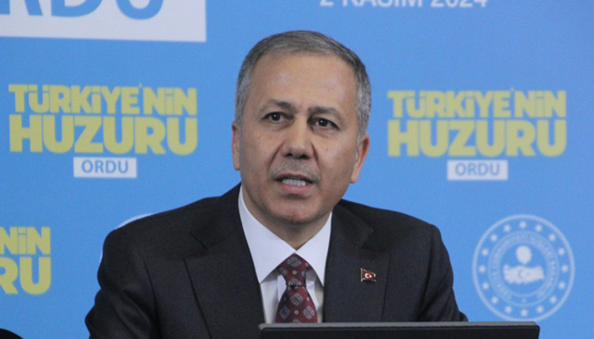 Bakan Yerlikaya: Ruhsatsız silahlara yönelik cezalar çok daha yukarıya çıkacak Bakan Yerlikaya: Ruhsatsız silahlara yönelik cezalar çok daha yukarıya çıkacak