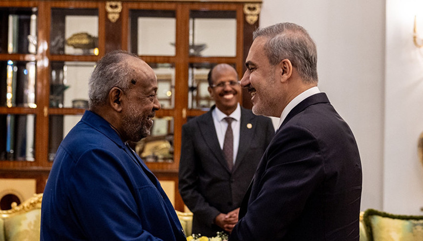 Dışişleri Bakanı Fidan, Cibuti Cumhurbaşkanı Guelleh ile görüştü