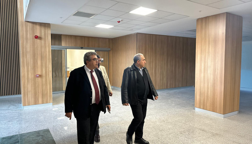 Altınözü Devlet Hastanesi gün sayıyor Altınözü Devlet Hastanesi gün sayıyor