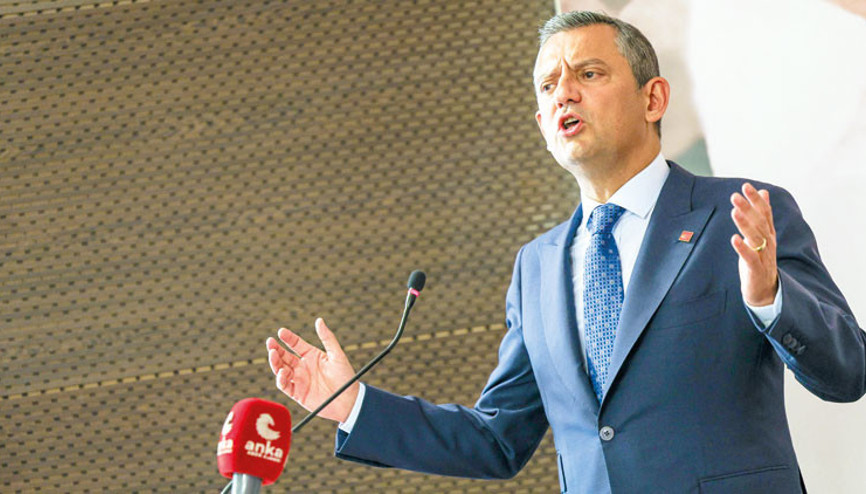 Mardin’e gitti Türk’e destek verdi