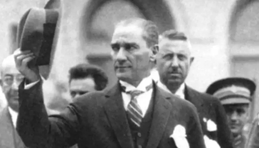 10 Kasım Atatürk’ü Anma Günü örnek konuşma metni 2024 | Öğretmen ve öğrenci için 10 Kasım günün anlam ve önemi konuşma metni örnekleri