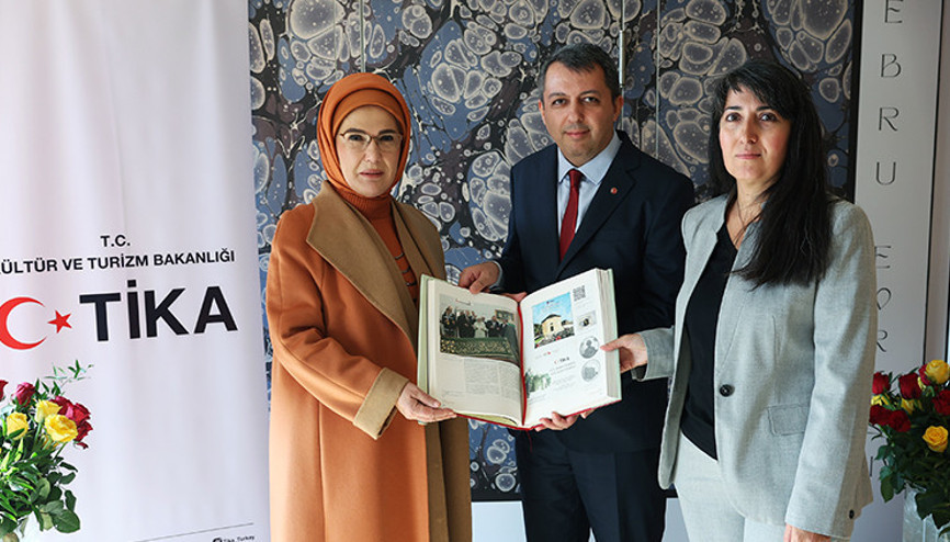 Emine Erdoğan, Budapeştede Gül Baba ve Osmanlı Macaristanında Manevi Miras kitabının tanıtımına katıldı