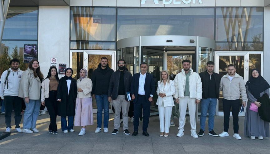 Serkan Bayram Ufuk Üniversitesi öğrencileriyle buluştu