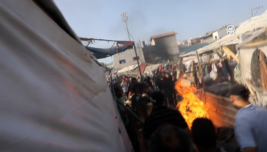 İsrail ordusu Gazzede hastane yerleşkesindeki çadırları bombaladı