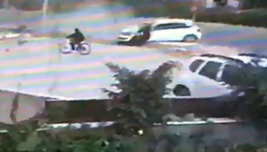 Mersinde kaldırımda yürüyen Emel öğretmenin ölümüne neden olmuştu Sürücünün serbest kalmasına tepki