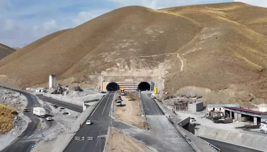 Van-Hakkari güzergahında hizmet verecek Güzeldere Tüneli açılıyor