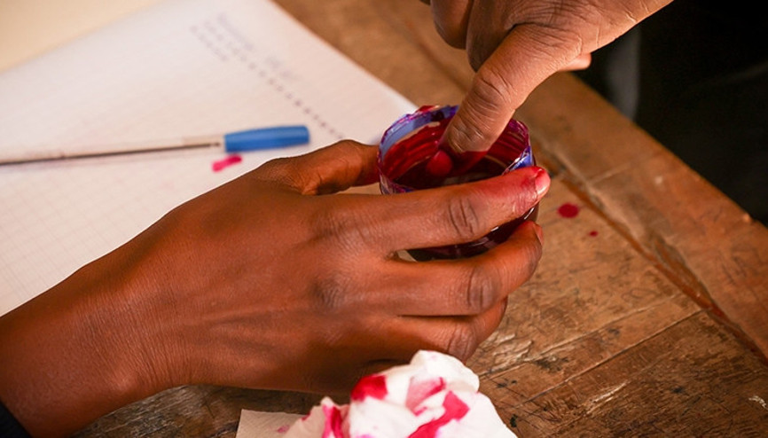 Senegalde erken genel seçim