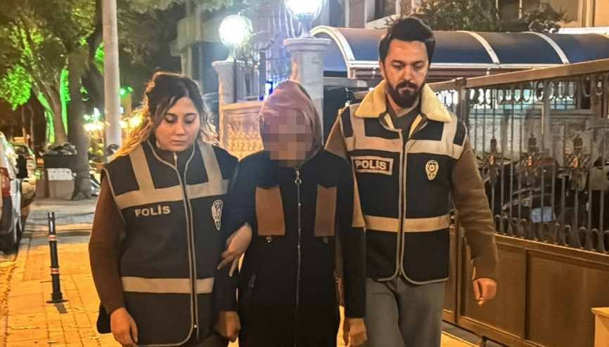 Çöp konteynerine bebeğini bırakmıştı... Vicdansız anne serbest bırakıldı Çöp konteynerine bebeğini bırakmıştı... Vicdansız anne serbest bırakıldı
