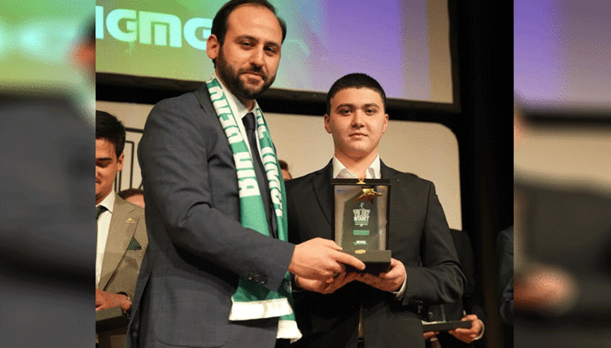 ‘Dijital Bağımlılık’ birinci oldu