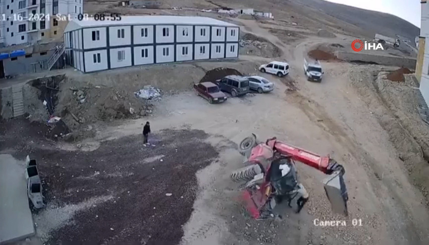 İki gencin hayatını kaybettiği feci kazanın görüntüleri ortaya çıktı