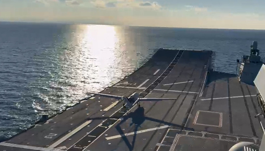 Dünya havacılık tarihinde bir ilk Bayraktar TB3 kısa pistli bir gemiden iniş kalkış yapmayı başaran ilk İHA oldu