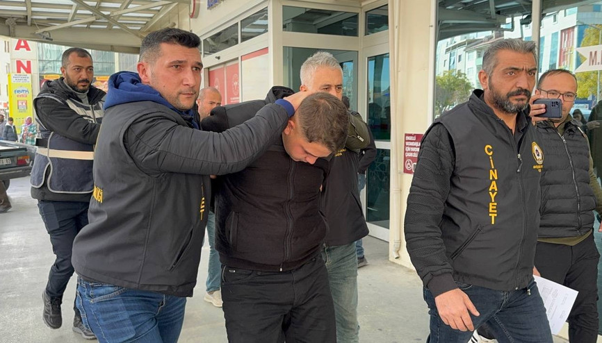 Oto galerici cinayetinde 6 şüpheli adliyede