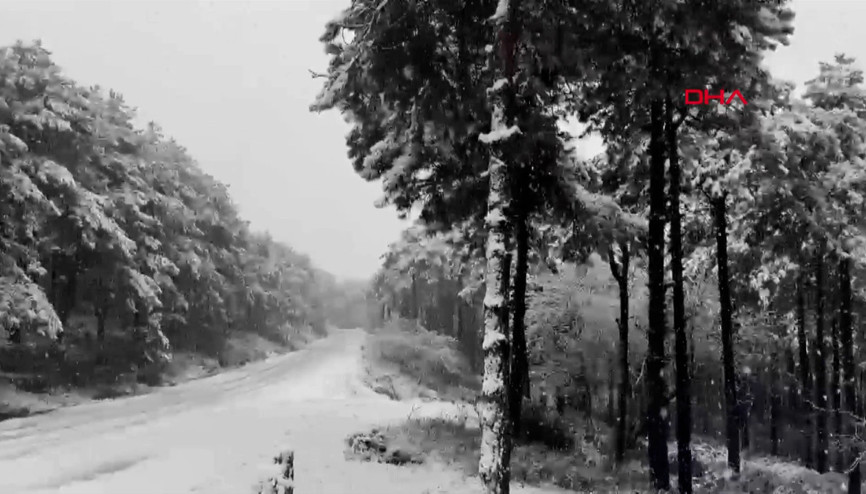 Aydos Ormanında kar yağışı etkili oldu