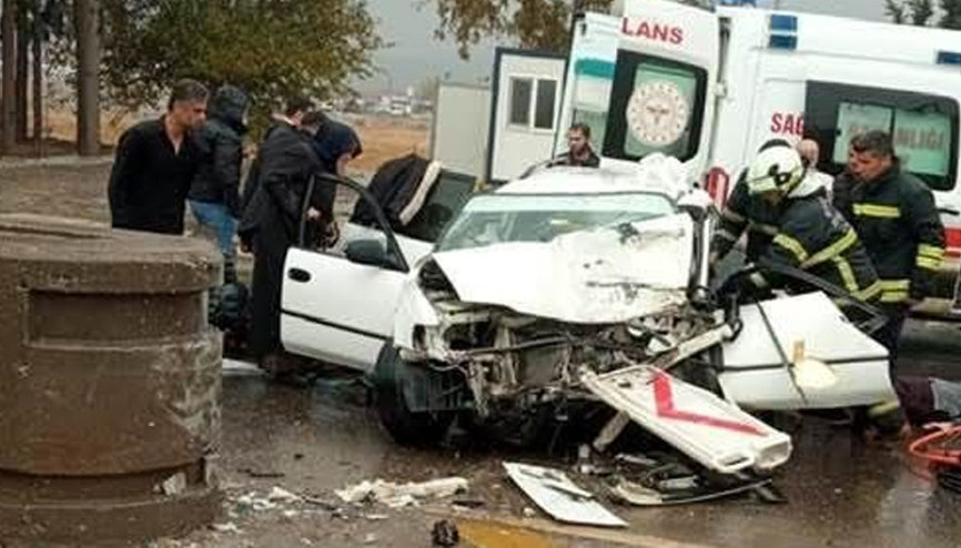 TAG otoyolunda kaza: 1 ölü, 3 yaralı TAG otoyolunda kaza: 1 ölü, 3 yaralı