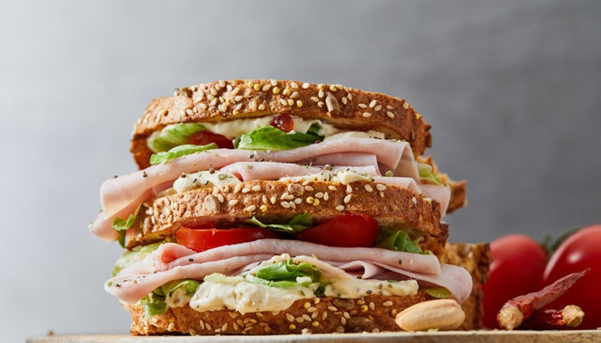 MASTERCHEF SANDVİÇ TARİFLERİ : Evde sandviç ekmeği nasıl yapılır, malzemeleri neler Yumuşacık puf puf sandviç ekmeği püf noktaları