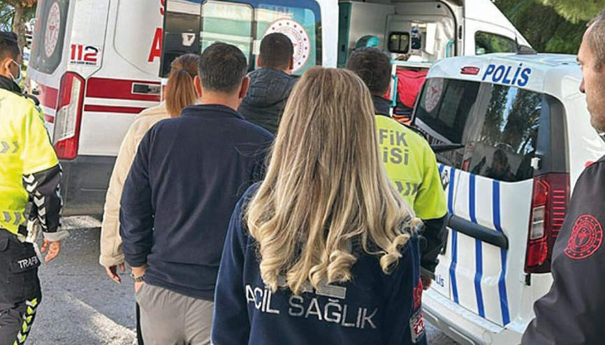 Lise bahçesinde bıçaklı kavga