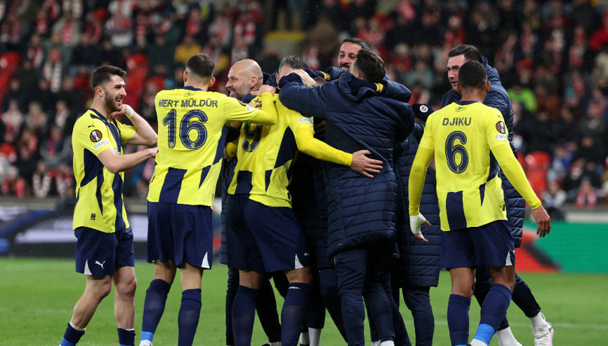 Slavia Prag - Fenerbahçe maçından ekrana yansımayanlar