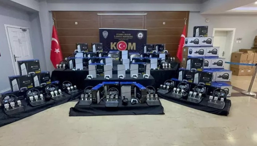 İstanbul’da yaklaşık 50 milyon lira değerinde kaçak oyun seti ele geçirildi