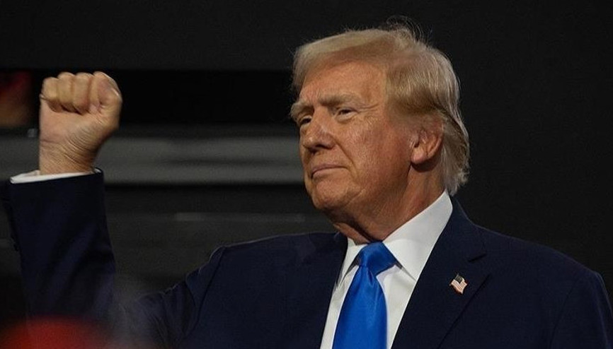 Trump, seçilmesinden sonraki ilk yurt dışı gezisi Fransaya