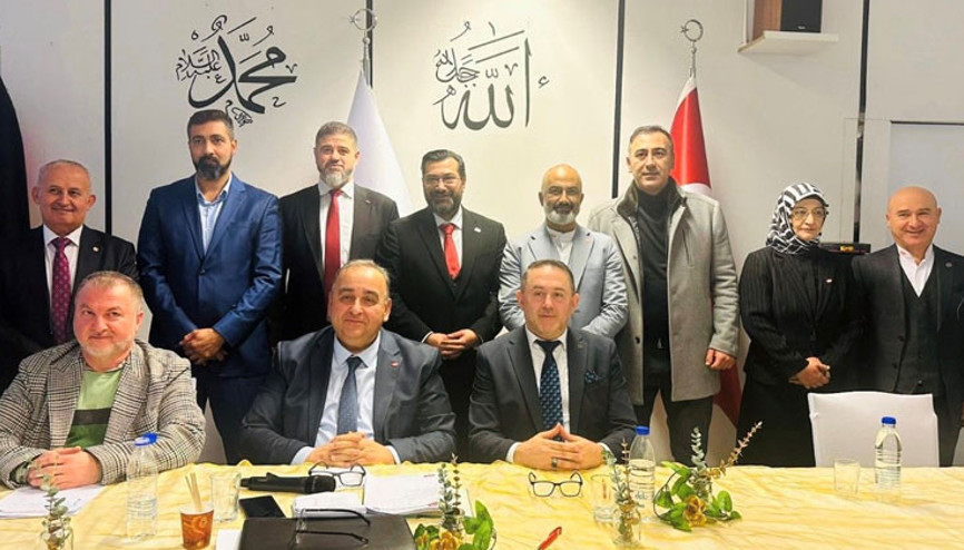 Uğur Cankurt yeniden başkan seçildi Uğur Cankurt yeniden başkan seçildi