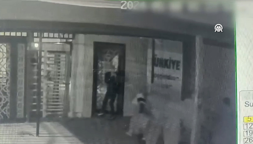 MİTin insan kaçakçılarına yönelik operasyonu sonucunda 13 kişi tutuklandı