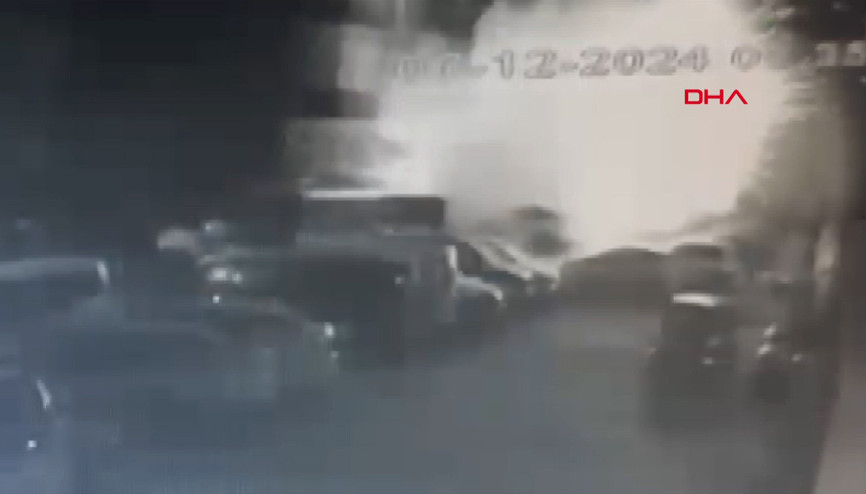 Beylikdüzündeki patlama anı kamerada Beylikdüzündeki patlama anı kamerada