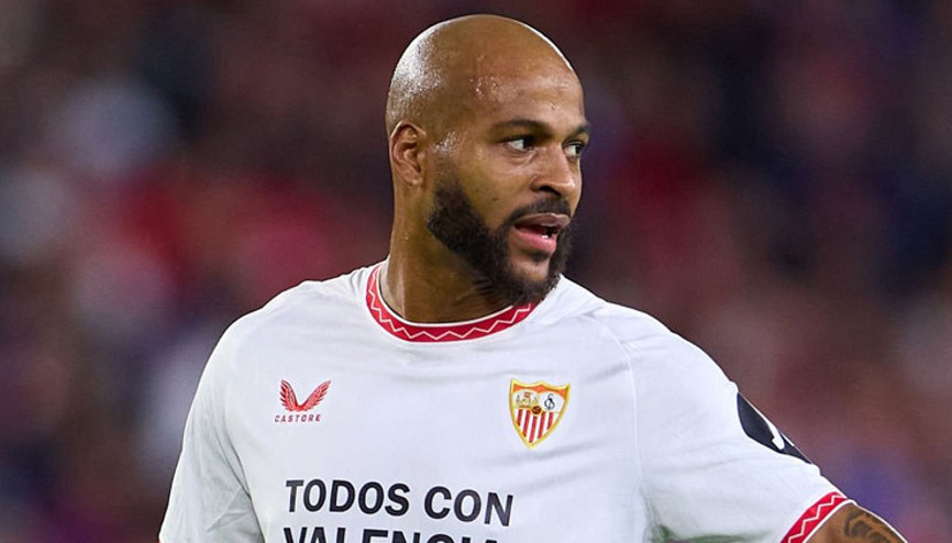 Galatasaray, Marcaoyu takibe aldı