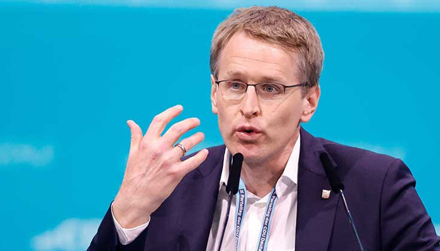 ‘Oyun bozanlık etme’