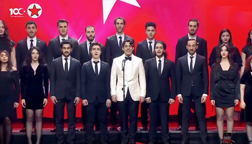 Norm Ender tarafından yazılan Parla (100. Yıl Marşı) MEB müfredatına giriyor İşte 100. Yıl Marşı sözleri