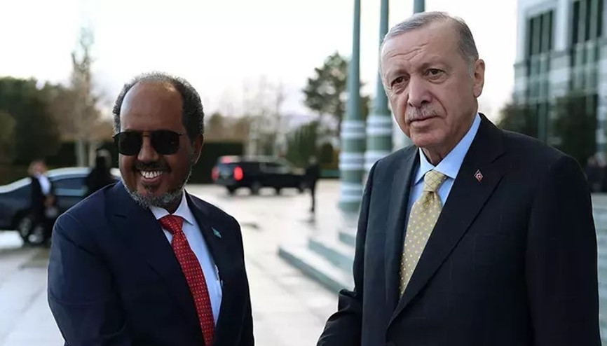 Cumhurbaşkanı Erdoğan, Somali Cumhurbaşkanı Mahmud ile bir araya geldi