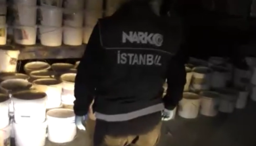 İstanbulda zehir tacirlerine Narkokapan-2 operasyonu