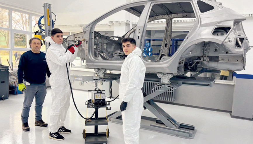 Hyundai’den 16 milyon liralık yatırım... Otomotiv devi Bağcılar Lisesi’nde