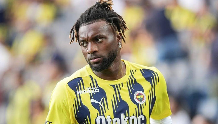 Fenerbahçeli Saint-Maximinden manidar paylaşım
