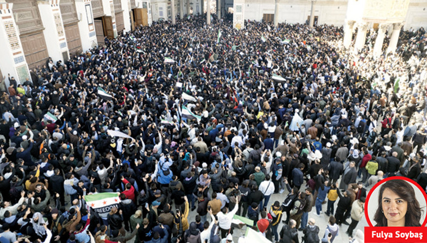 Suriye’nin kalbinde tekbir sesleri... Emevi Camisi’nde namaz ne anlama geliyor