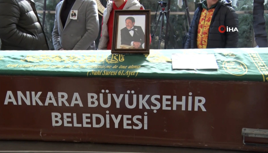 Ankaralı Turgut, son yolculuğuna uğurlandı