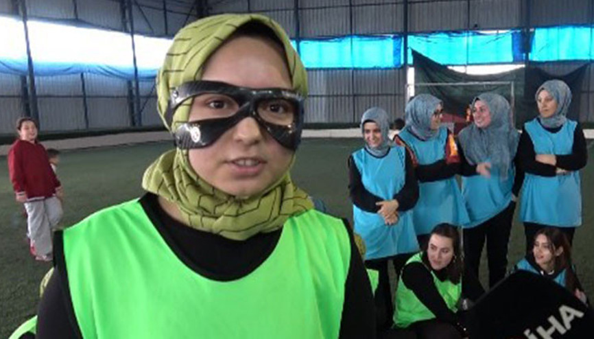 Alyazmalı kadınlardan Galatasaray yorumu: Batshuayi gitmeli, Ziyech toparlanmalı Alyazmalı kadınlardan Galatasaray yorumu: Batshuayi gitmeli, Ziyech toparlanmalı